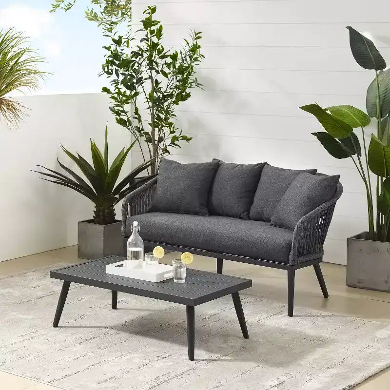 Ensemble de conversation extérieur Dover 2 pièces en corde avec causeuse et table basse - Charbon/Noir mat - Crosley : Cadre en acier, résistant aux UV