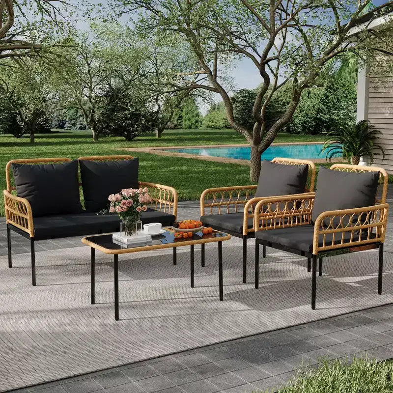 Ensemble de 4 meubles de patio en rotin – Meubles de terrasse en rotin creux, ensemble de mobilier d'extérieur en osier avec table basse en verre pour patio, arrière-cour