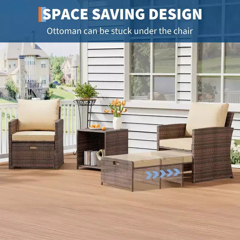 L'ensemble de 5 meubles de jardin en rotin comprend des coussins moelleux, deux poufs et une table basse à double plateau.