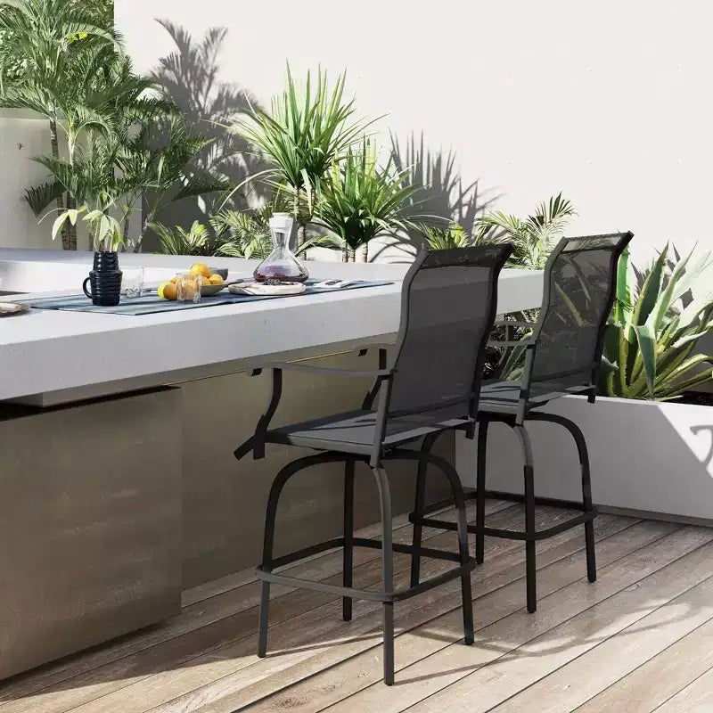 Lot de 2 tabourets de bar pivotants d'extérieur avec accoudoirs, chaises de terrasse hauteur bar avec cadre en acier pour balcon, bord de piscine