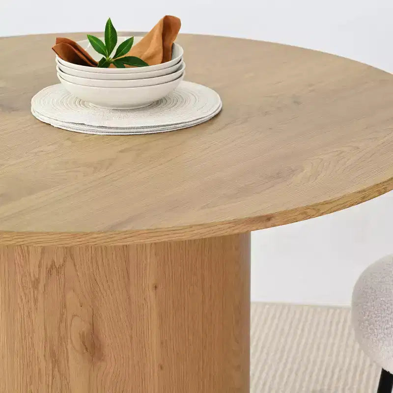 Ensemble table à manger ronde 5 pièces et 4 chaises rembourrées, ensemble de table à piédestal en bois moderne pour cuisine, coin petit-déjeuner ou salle à manger-Panipeachy