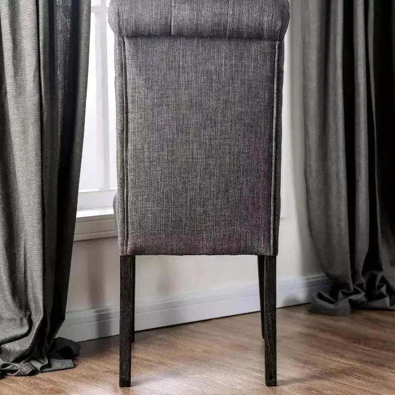 HOMES: Inside + Out Ensemble de salle à manger 7 pièces Hepburn noir antique/gris : Table rectangulaire, 6 chaises rembourrées