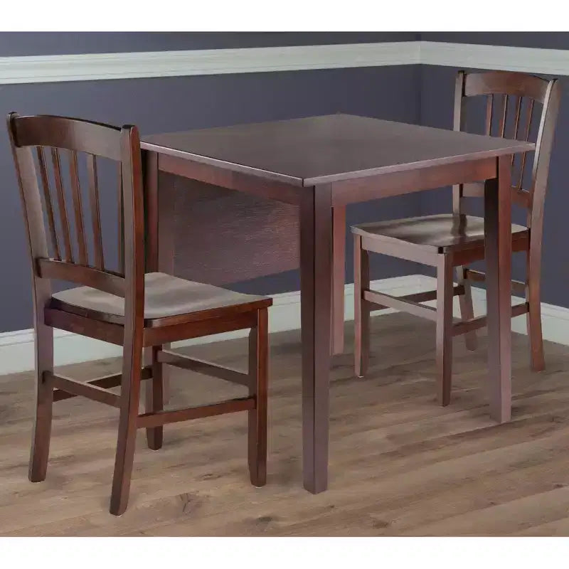 Ensemble de table à manger pliable Perrone 3 pièces avec chaises à dossier ajouré Noyer - Winsome : Design compact et peu encombrant pour 4 personnes