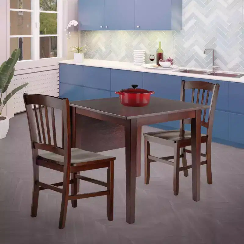 Ensemble de table à manger pliable Perrone 3 pièces avec chaises à dossier ajouré Noyer - Winsome : Design compact et peu encombrant pour 4 personnes