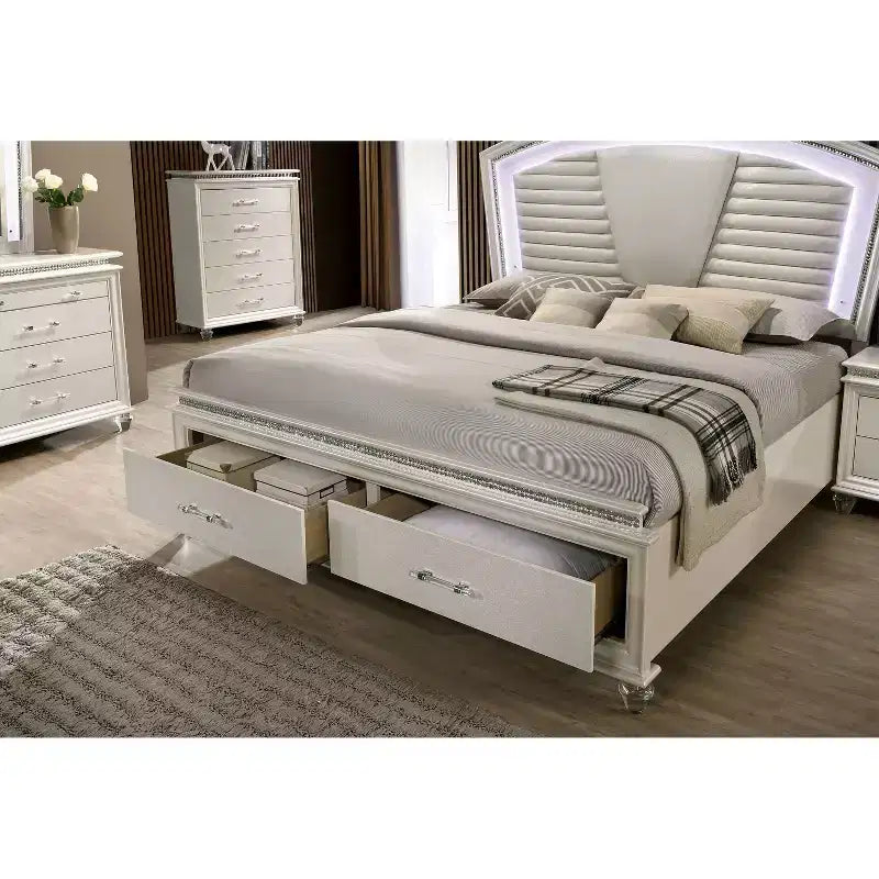 Ensemble de chambre en granit 3 pièces California King avec table de chevet et commode Blanc perle - HOMES: Inside + Out