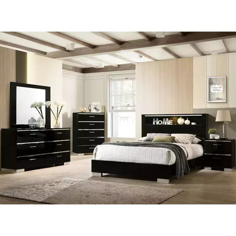 Ensemble de chambre Queen 3 pièces Shorehaven avec 2 tables de chevet Noir/Chrome - miBasics : Meubles modernes, Étagère avec port USB