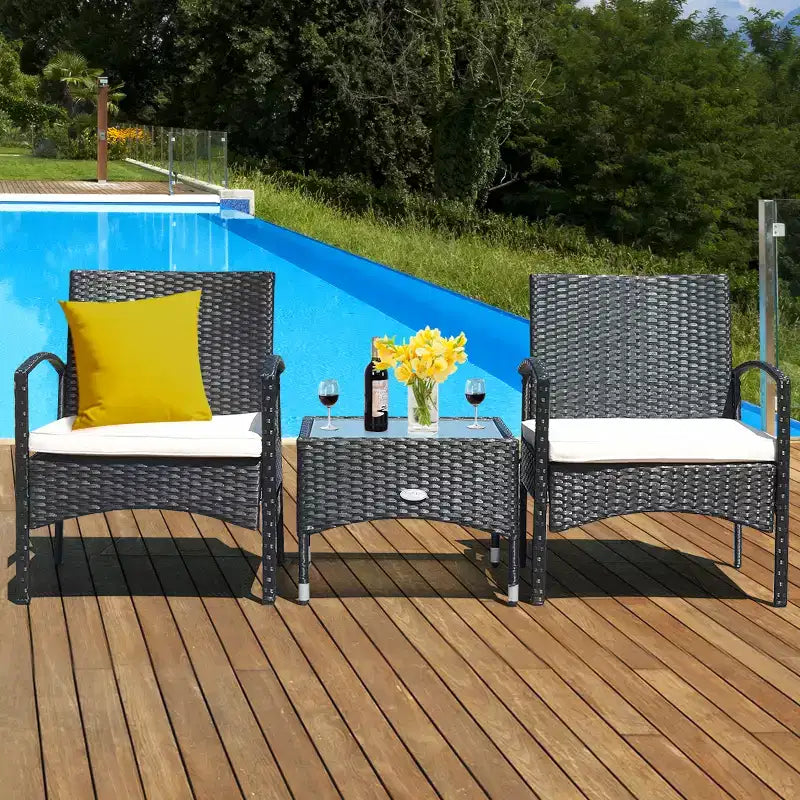 Ensemble de mobilier 3 pièces Costway Table et 2 chaises en rotin tressé pour patio avec coussins