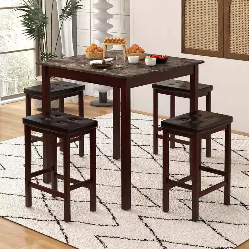 Costway Ensemble de Table de Bar 5 Pièces, Table à Manger Carrée et 4 Tabourets de Bar Rembourrés en Cuir PVC Marron/Blanc