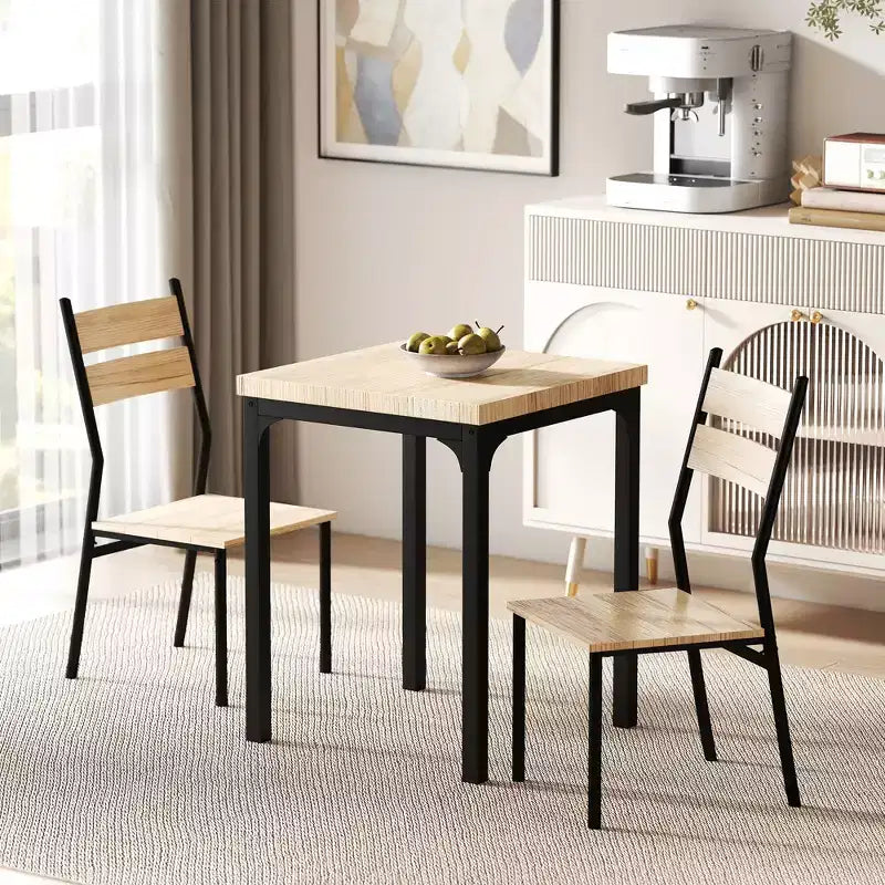 Ensemble de salle à manger 3 pièces HOMCOM avec 2 chaises assorties et design polyvalent pour petits espaces