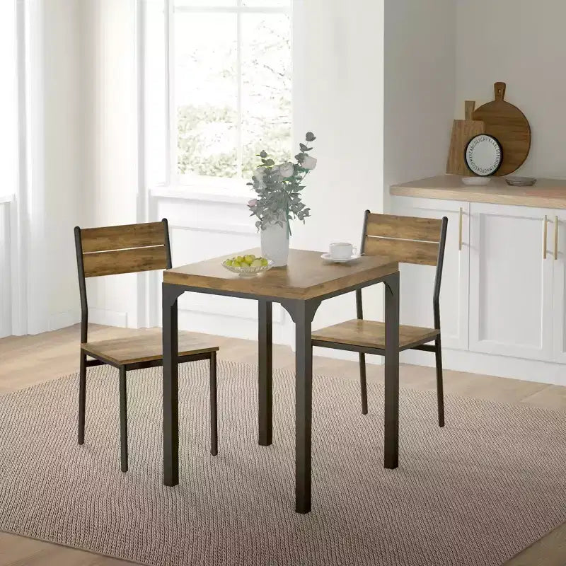 Ensemble de salle à manger 3 pièces HOMCOM avec 2 chaises assorties et design polyvalent pour petits espaces