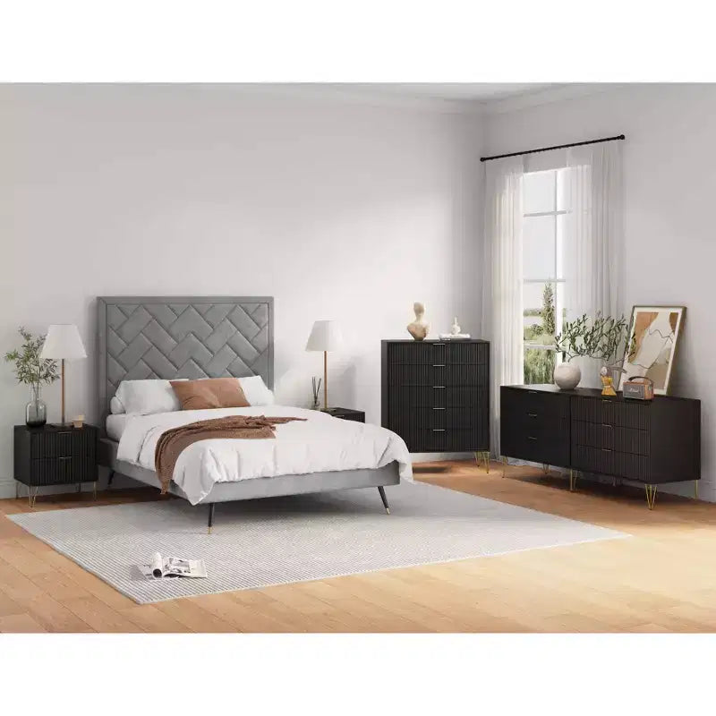 Ensemble 3 pièces Manhattan Comfort Dumbo comprenant une commode à 5 tiroirs, une commode à 6 tiroirs et une table de chevet