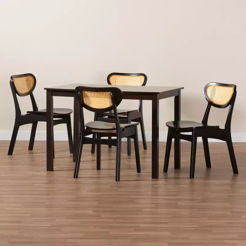 Ensemble de salle à manger 5 pièces Baxton Studio Jeriah en bois et rotin tissé, style moderne du milieu du siècle