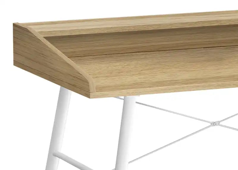 47,25 Bureau avec petite huche