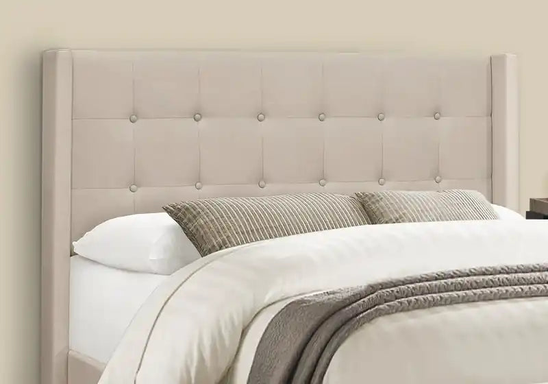 Lit capitonné en tissu beige aspect lin – Boutons touffetés